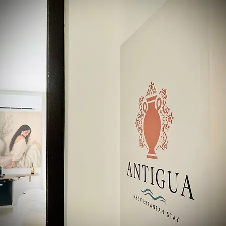 Antigua 22 Monopoli